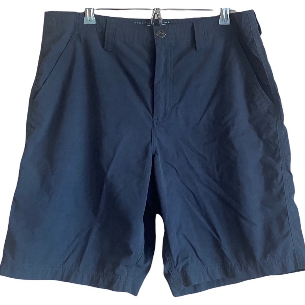 Mountain Hardwear lightweight shorts size 34